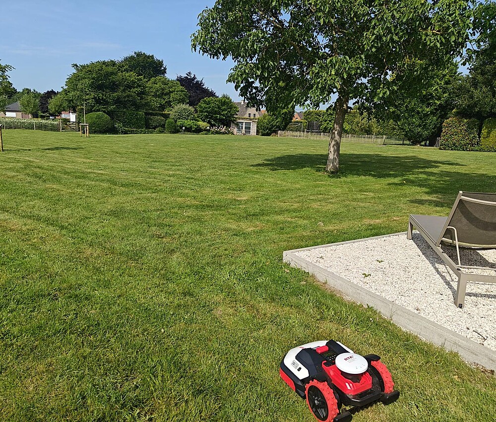 Ea9b87a6 3091 44a7 9c75 18cbb3c87897